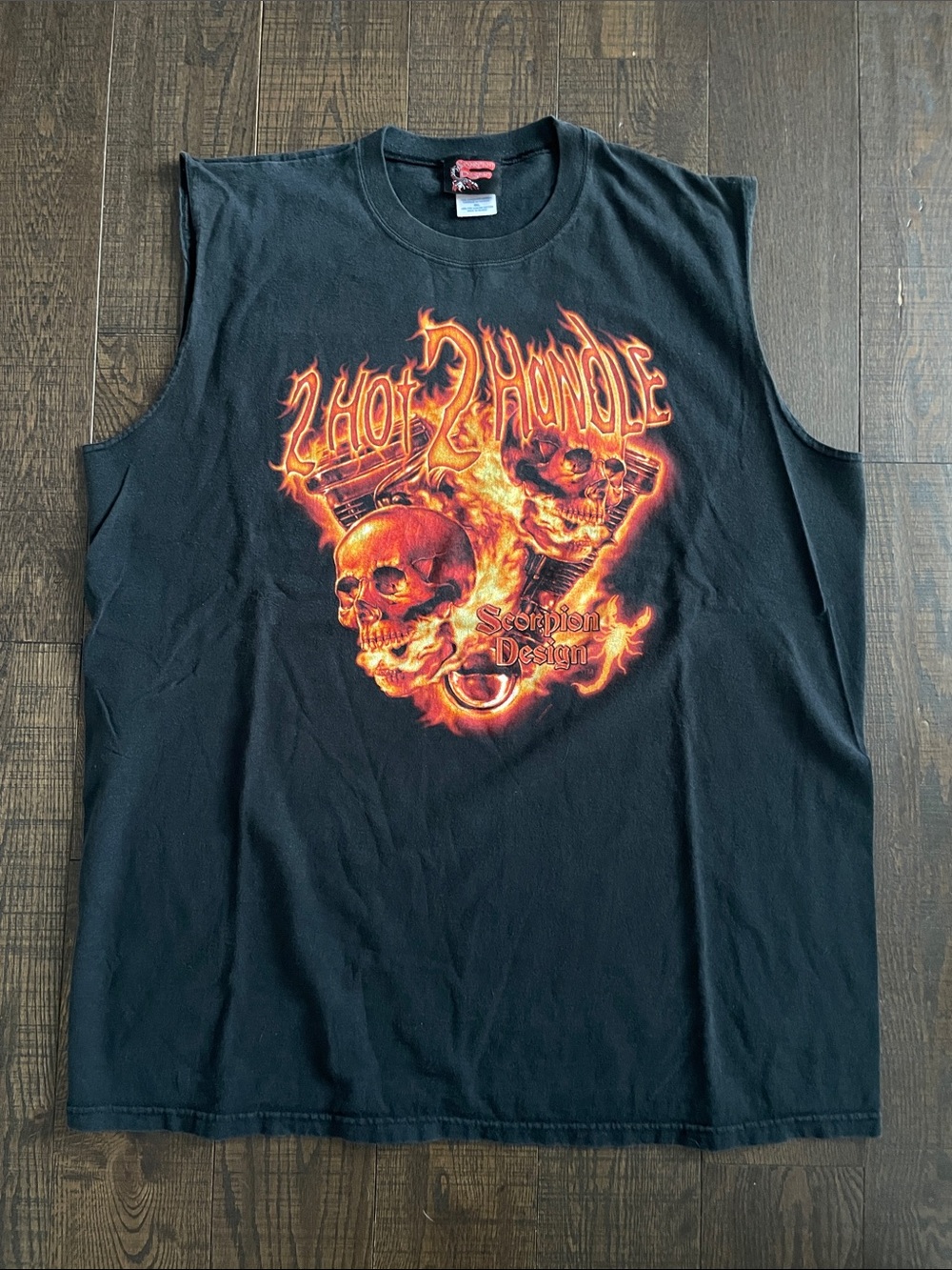 Vintage skull flames tank top